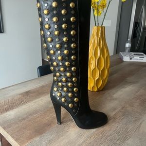 Black studded Gucci boots ,very good condition!